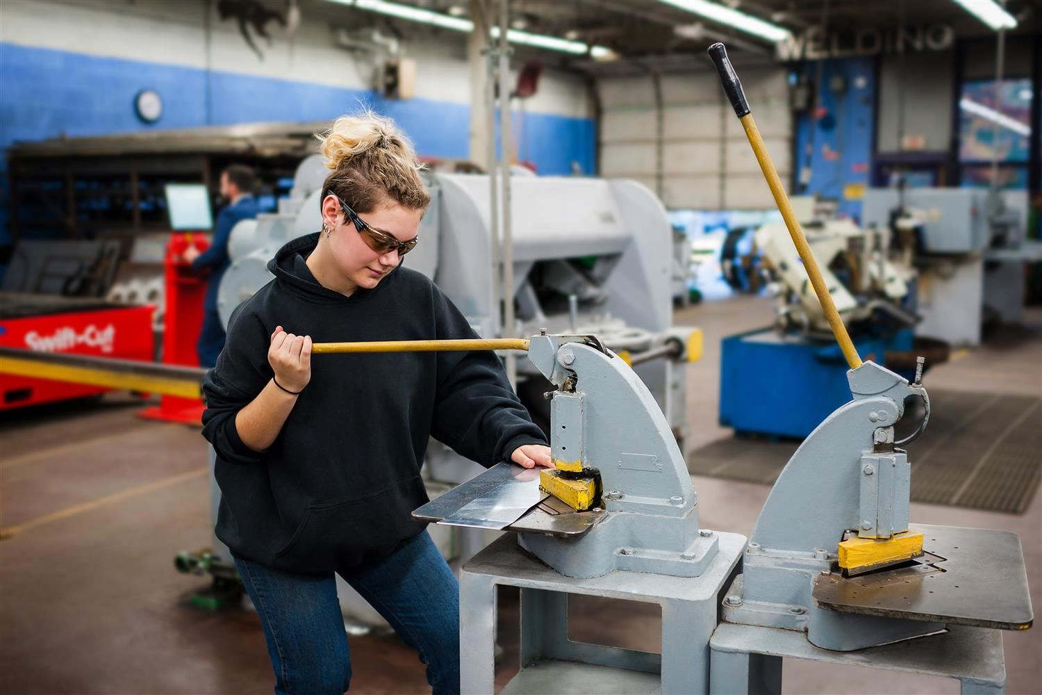  Shawsheen Valley Technical School Receives $1 Million Grant for Welding Shop Modernization